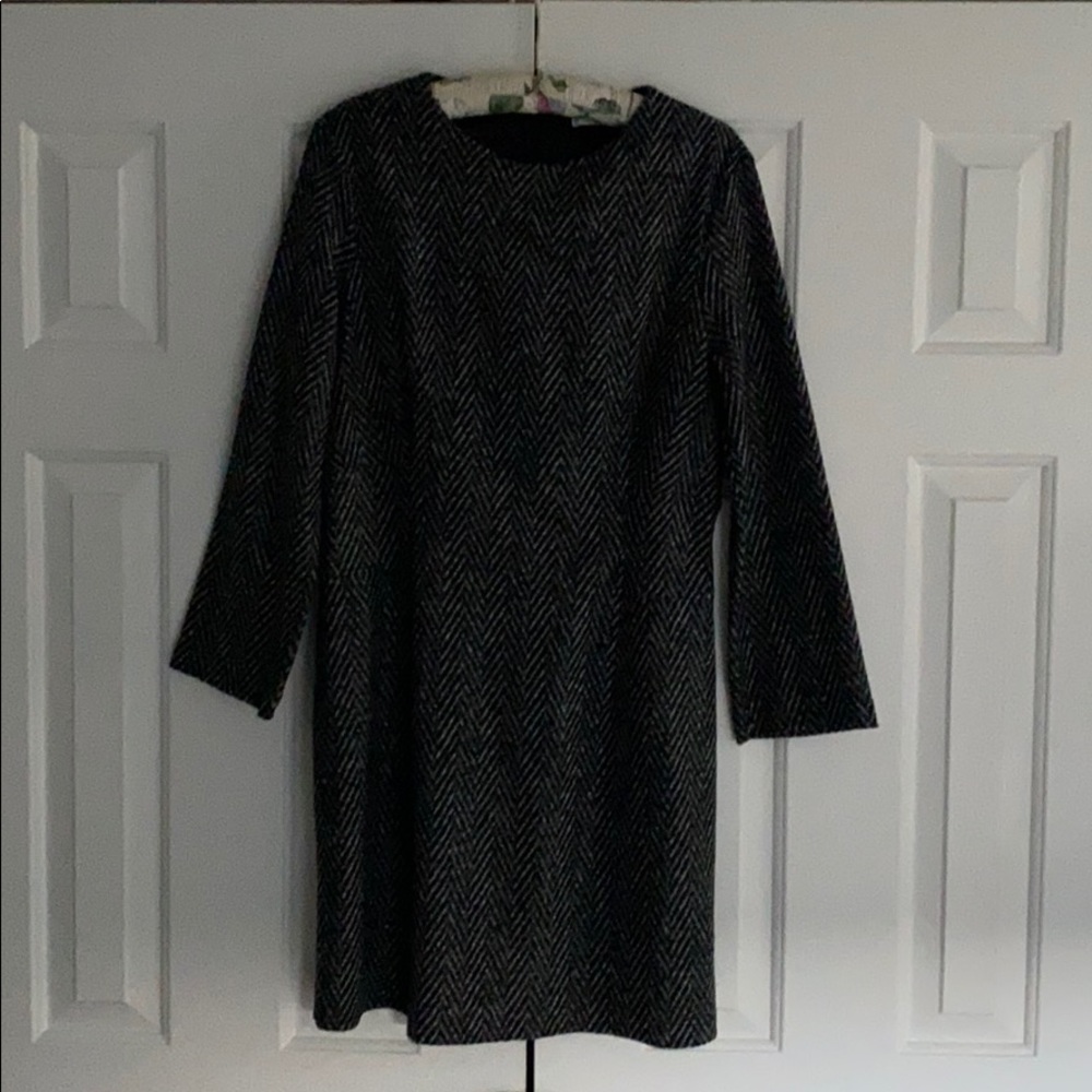 Fall perfect!! NWOT herringbone MNG dress.